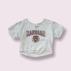 Harvard V-cropped crop top